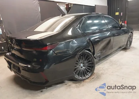 2024 BMW 740I xDrive from USA, damaged, VIN WBA33EH07RCT01847